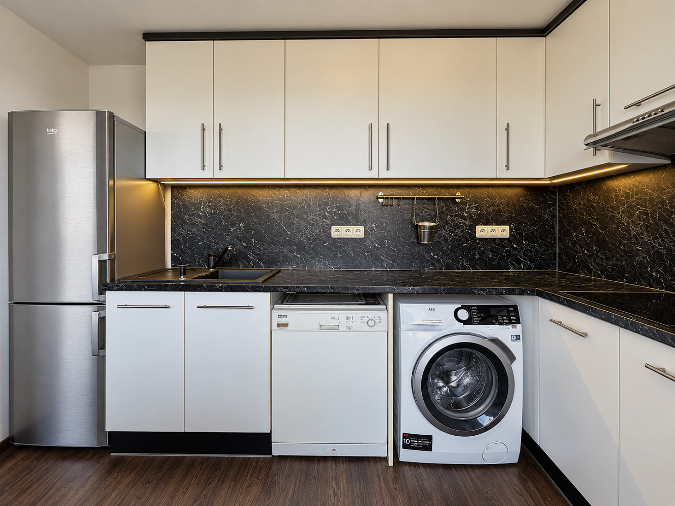 Pronájem bytu 3+1 69 m² – fotografie 2