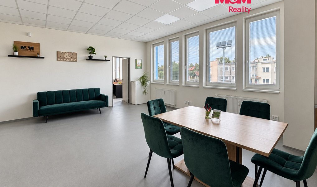 Pronájem komerčního prostoru, 72 m², Plzeň-jih, Přeštice