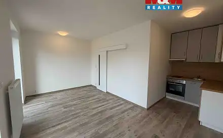 Pronájem bytu 1+kk 28 m²