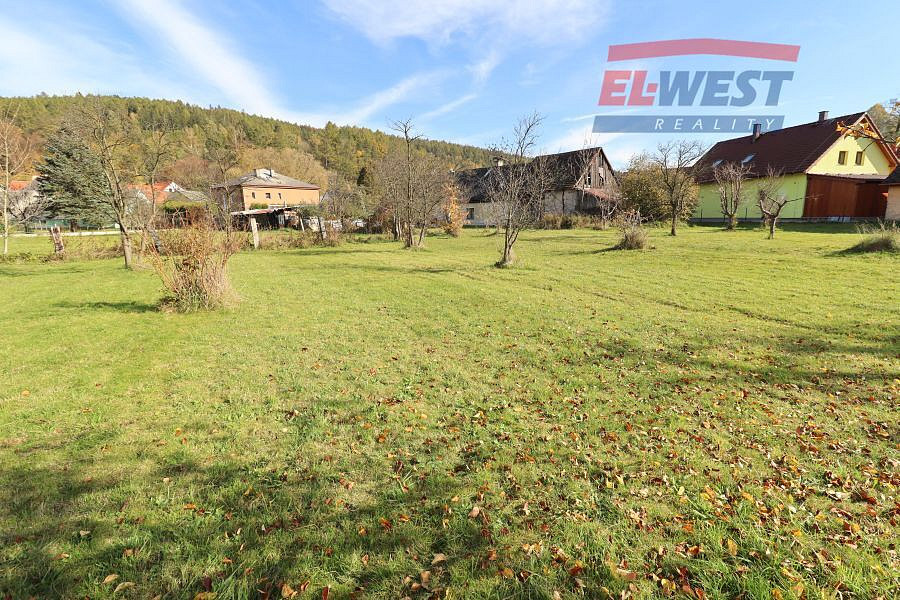 Prodej stavebního pozemku 1 935 m² – fotografie 4