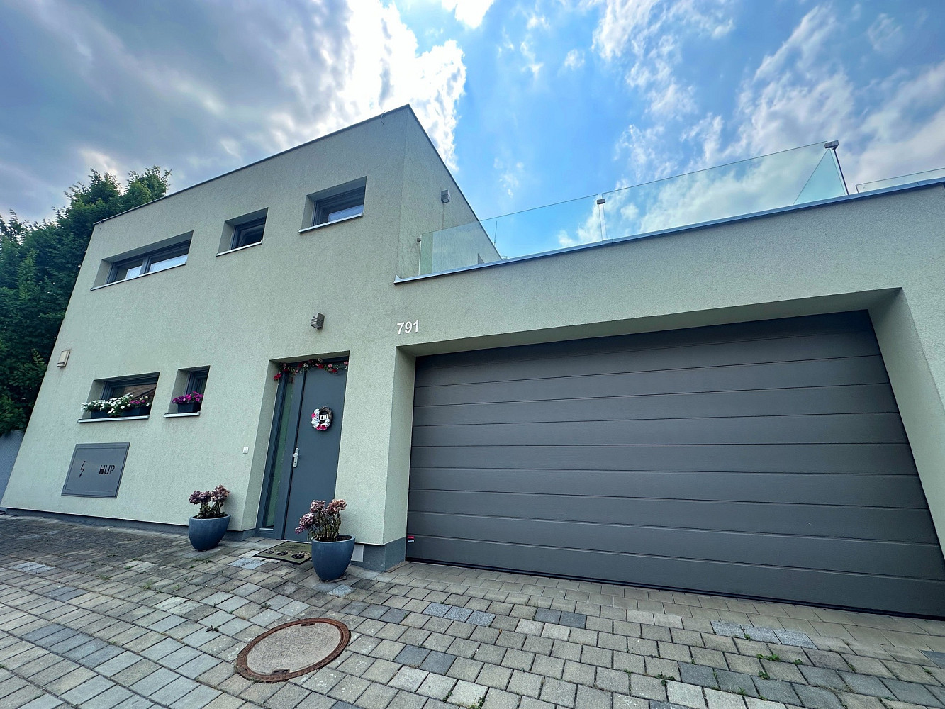 Prodej domu 216 m² s pozemkem 479 m²
