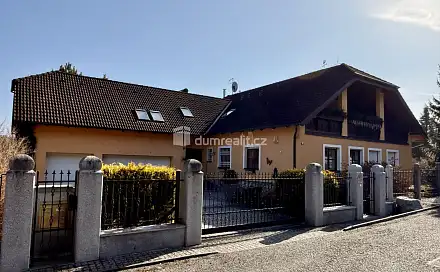 Pronájem bytu 3+1 120 m², Na Stráni, Valy, okres Cheb