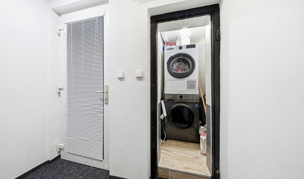 Prodej domu 250 m² s pozemkem 204 m², Jirkov – náhled fotky 10