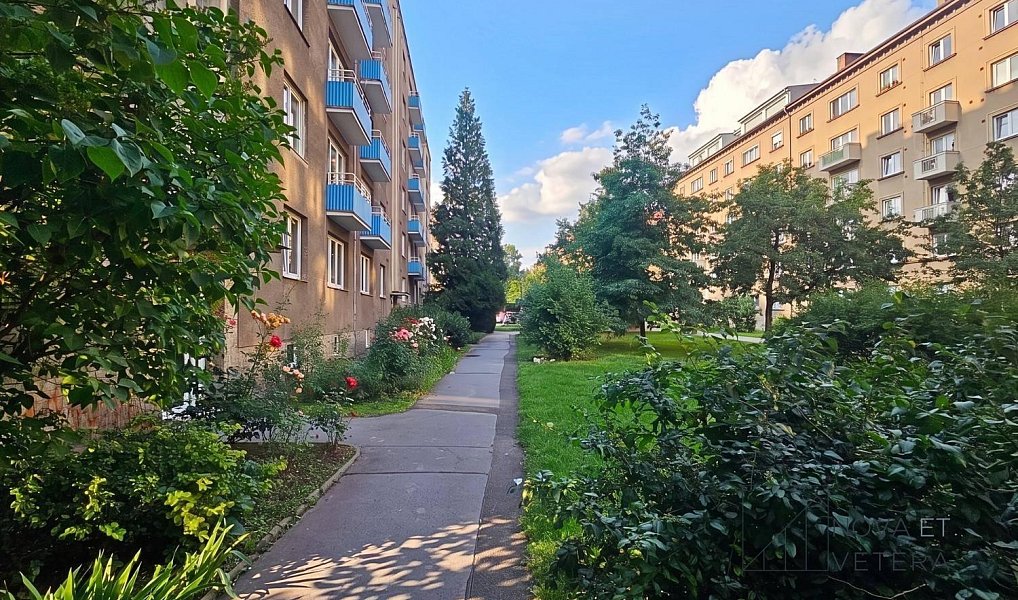 Prodej bytu 4+kk 79 m², Praha – náhled fotky 22