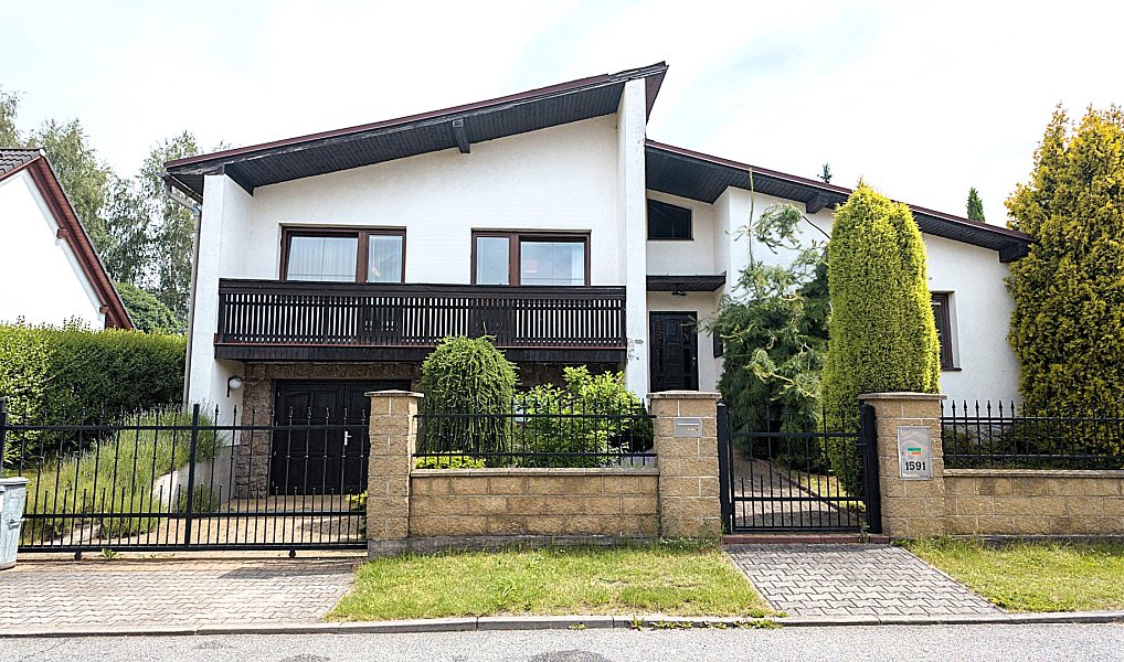 Prodej domu 200 m² s pozemkem 826 m², Hlinsko – náhled fotky 14