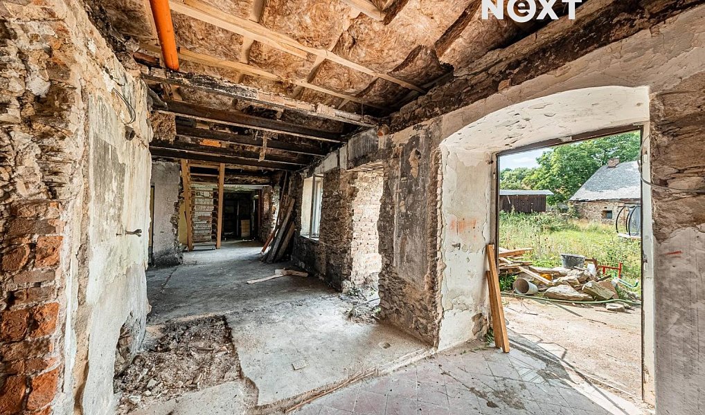 Prodej domu 330 m² s pozemkem 3 898 m², Černíny – náhled fotky 15