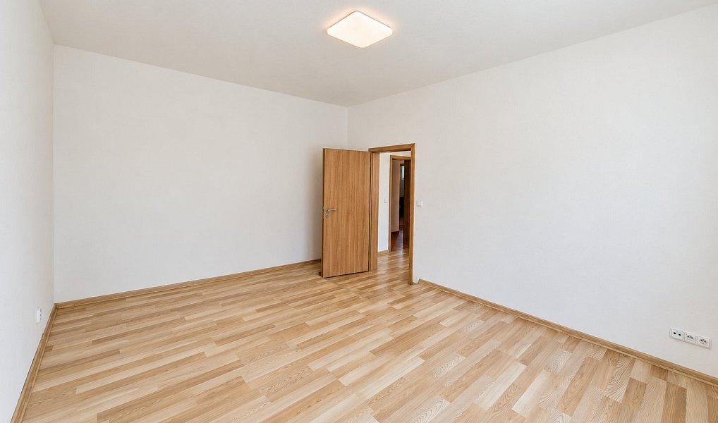 Pronájem bytu 3+1 81 m², České Budějovice – náhled fotky 10