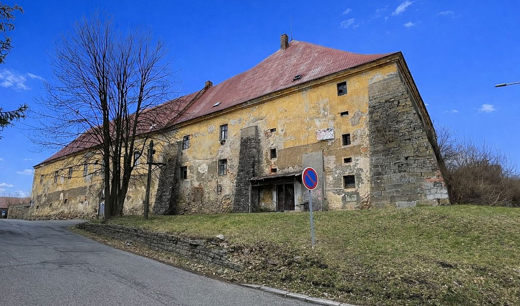 Prodej komerčního objektu (jiného typu) 3 000 m², Rumburk – náhled fotky 3