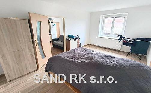 Prodej bytu 2+kk 72 m², Domažlice - Bezděkovské Předměstí
