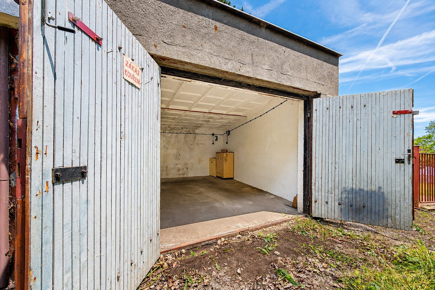 Pronájem, garáž, 32 m2, osobní vlastnictví, elektřina, litvínov, k loučkám ul.
