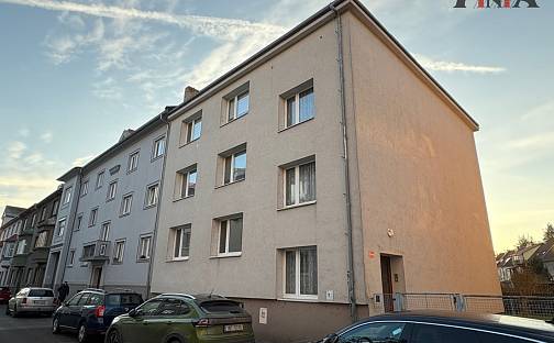 Pronájem bytu 2+1 56 m², Československé armády, Česká Lípa