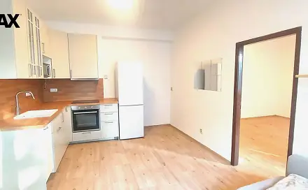 Pronájem bytu 2+kk 44 m²
