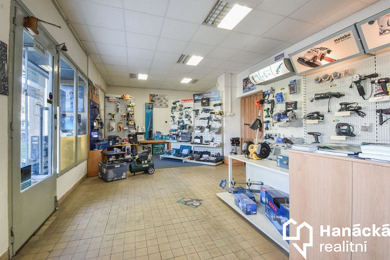 Prodej obchodních prostor 115 m² – fotografie 2