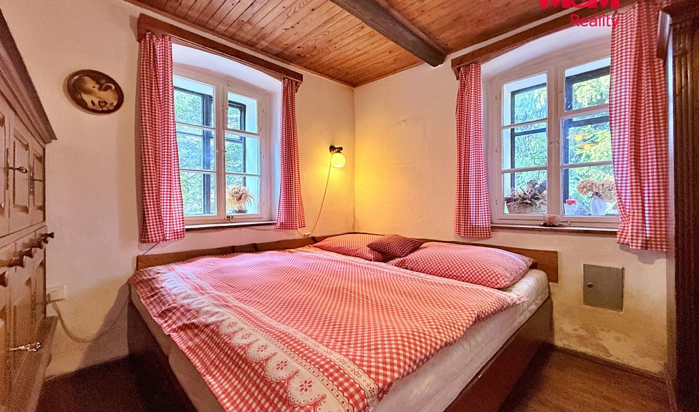 Prodej domu 265 m² s pozemkem 3 631 m², Teplice nad Metují – náhled fotky 8