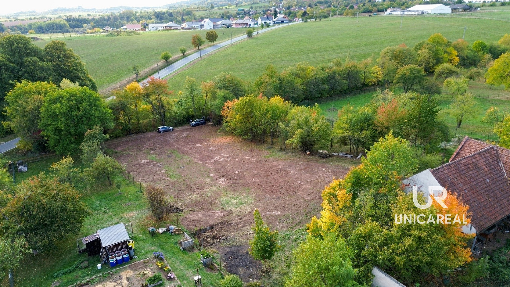 Prodej stavebního pozemku 1 800 m²