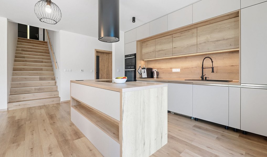 Prodej domu 154 m² s pozemkem 816 m², Kružberk – náhled fotky 11