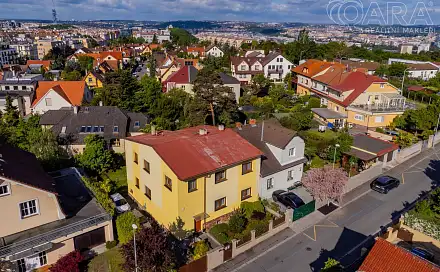 Prodej domu 270 m² s pozemkem 431 m², Šikmá, Praha 3 - Žižkov