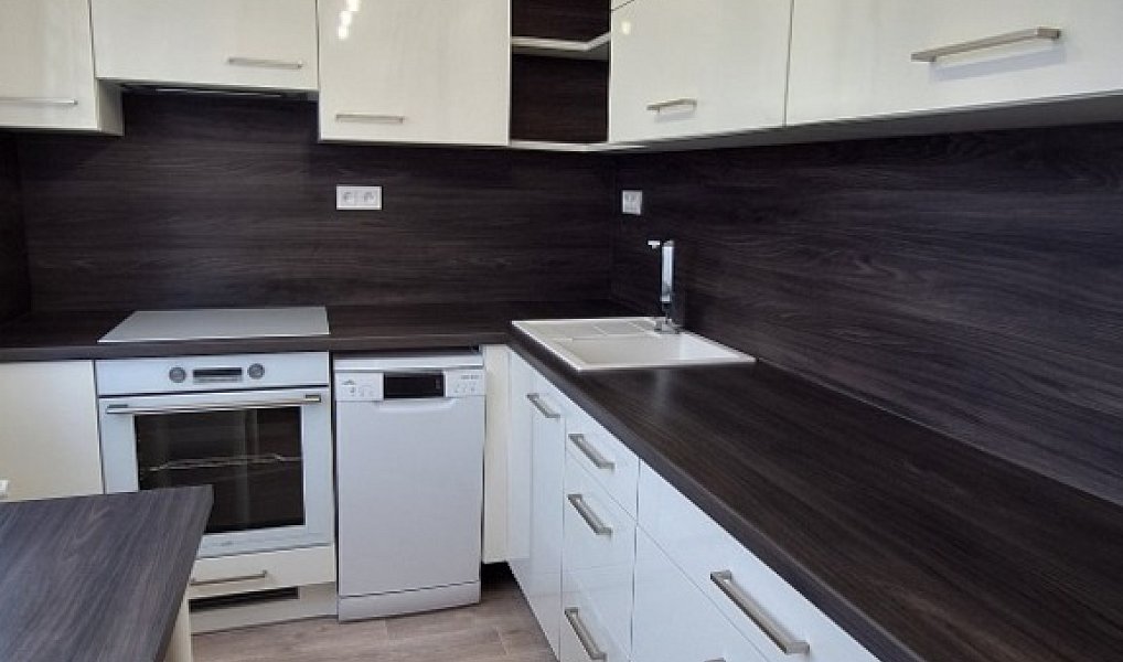 Prodej bytu 2+1 56 m², Kroměříž – náhled fotky 3