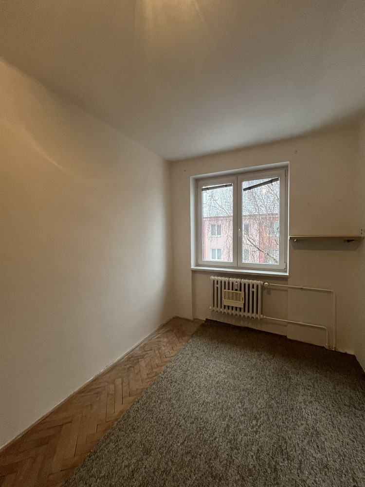 Pronájem bytu 3+1 71 m² – pohled 5