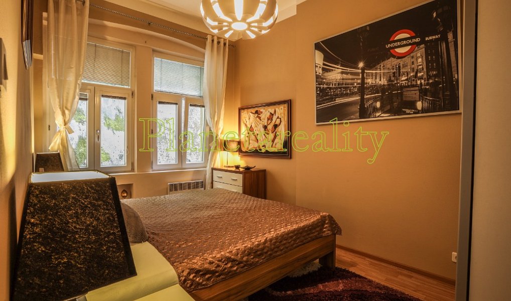 Prodej nájemního domu, činžáku 350 m², Karlovy Vary – náhled fotky 9