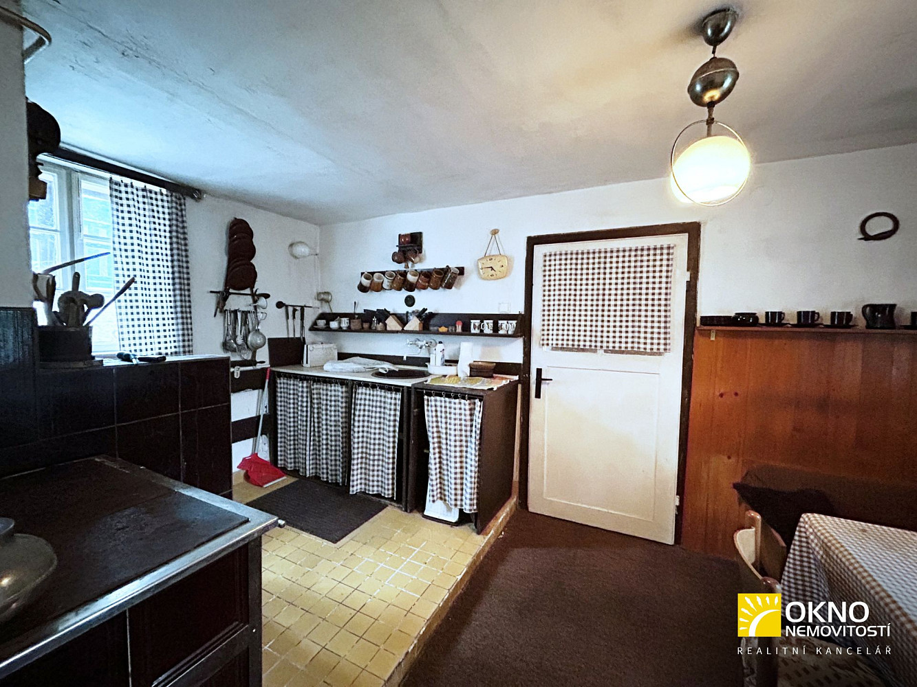 Prodej chalupy 80 m² s pozemkem 122 m² – pohled 4