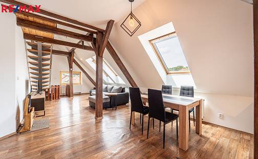 Pronájem bytu 3+kk 86 m², Bezručova, Český Brod, okres Kolín