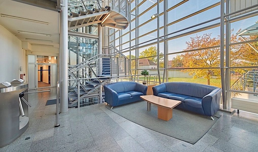 Pronájem kanceláře 87 m², Průhonice – náhled fotky 2