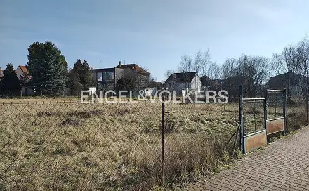 Prodej stavebního pozemku 727 m², U výstavby, Praha 10 - Dolní Měcholupy