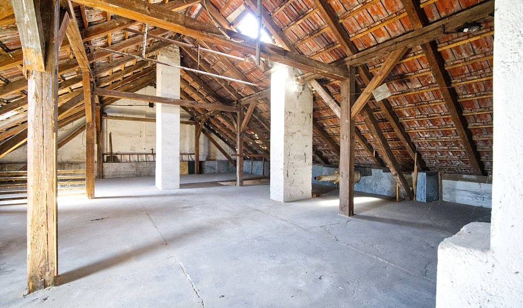 Prodej domu 238 m² s pozemkem 699 m², Ořechov – náhled fotky 31