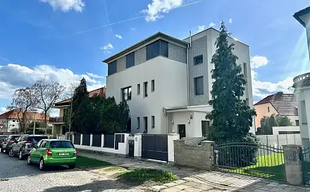 Pronájem bytu 4+kk 114 m², Dr. Kryšpína, okres Nymburk - Poděbrady II, okres Nymburk