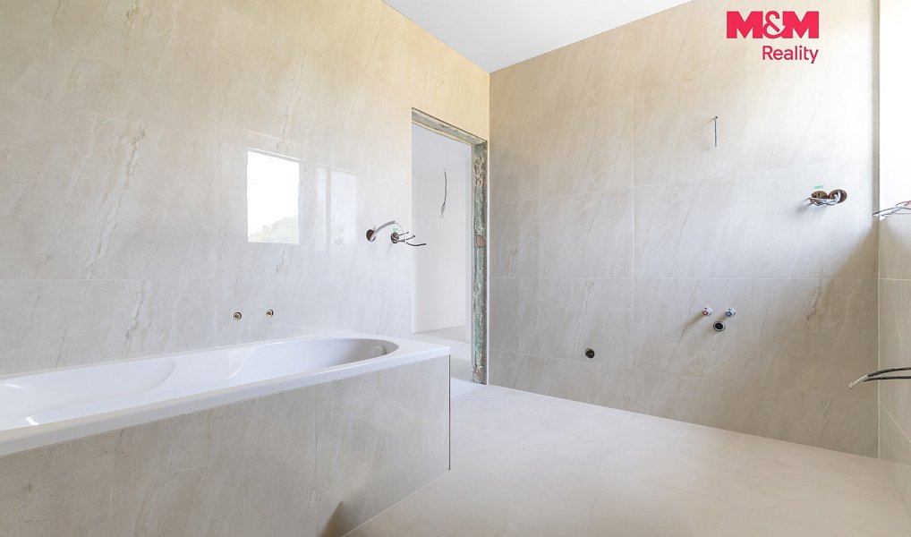 Prodej bytu 2+1 73 m², Zubří – náhled fotky 21