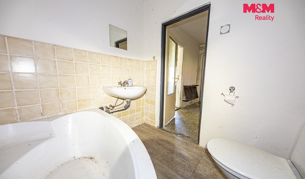 Prodej chaty/chalupy 105 m² s pozemkem 1 812 m², Třebešice – náhled fotky 25