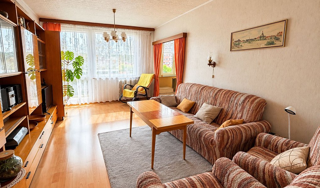 Prodej bytu 3+1 70 m², Kralupy nad Vltavou – náhled fotky 2