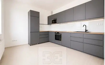 Pronájem bytu 3+kk 90 m², Střední, Brno - Ponava