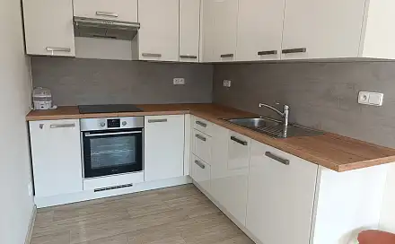 Pronájem bytu 1+kk 33 m²