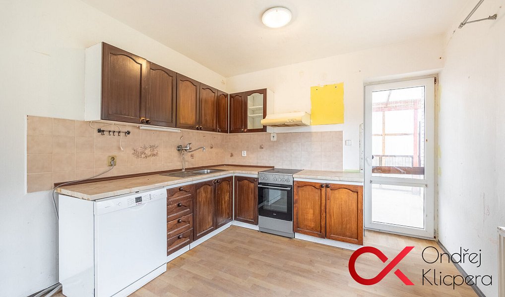 Prodej domu 180 m² s pozemkem 1 584 m², Olešnice – náhled fotky 2