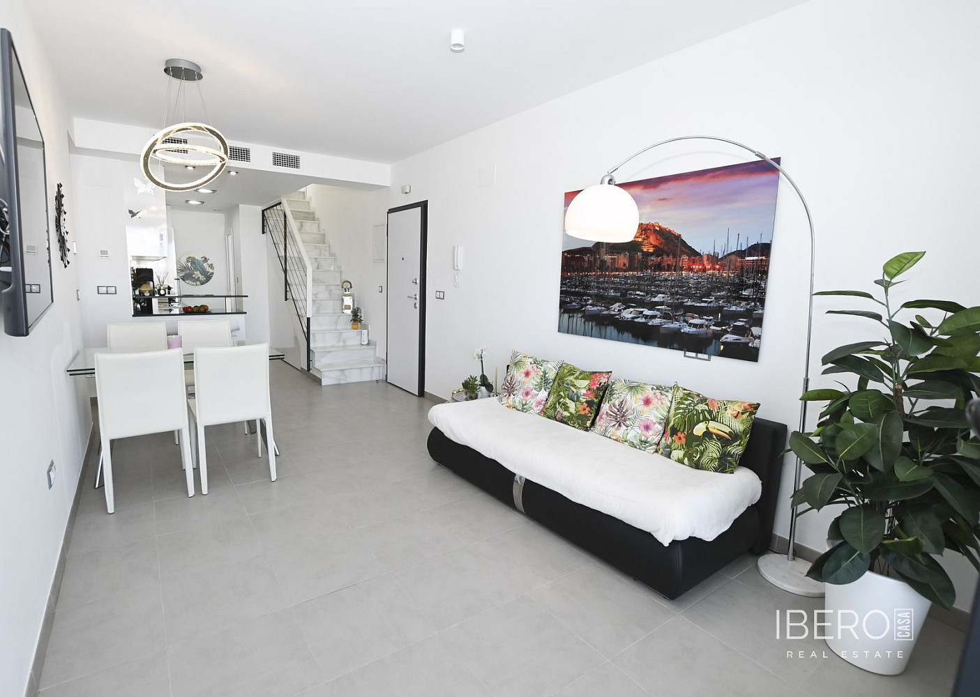 Piso 3+kk – Elche, l'Altet - Más
