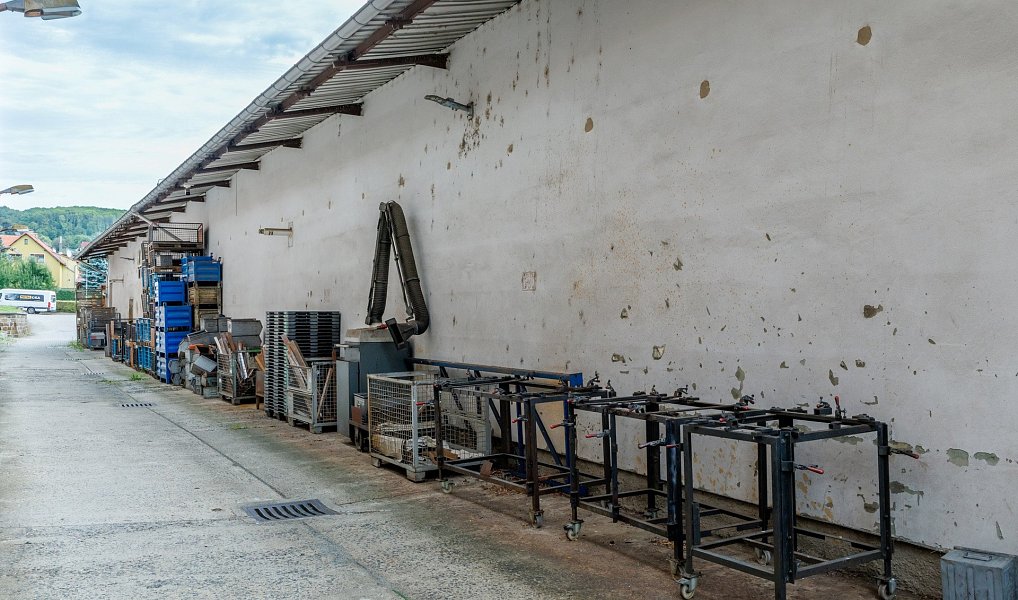 Prodej výrobních prostor 1 813 m², Varnsdorf – náhled fotky 44
