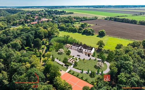 Prodej pozemku 7 058 m², Kanina, okres Mělník