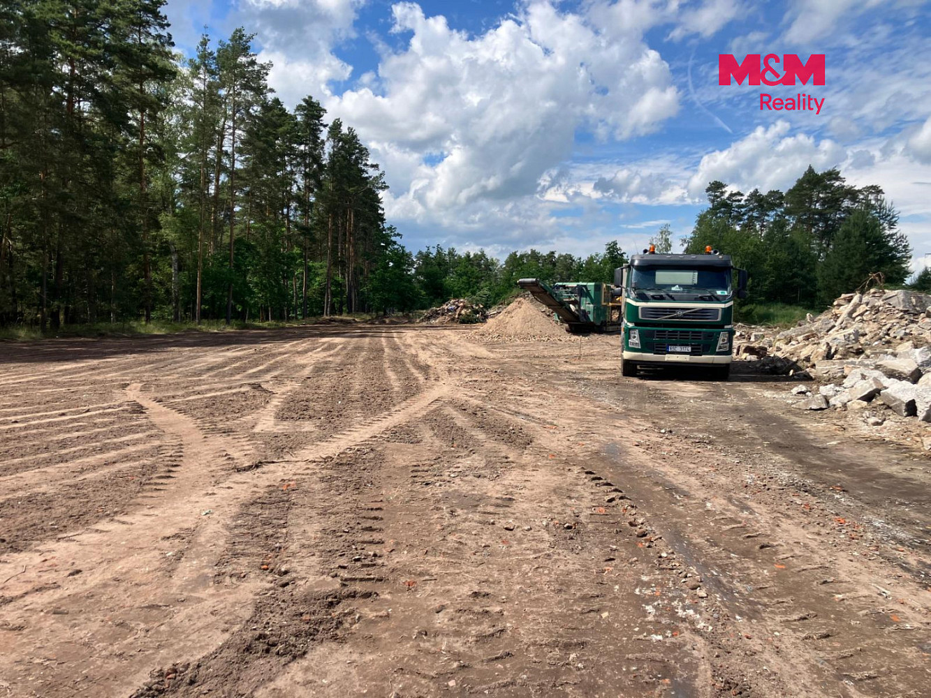 Prodej komerčního pozemku 8 120 m² – fotografie 3