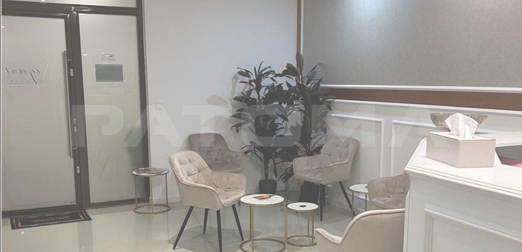 Pronájem komerčního objektu (jiného typu) 330 m² – pohled 2