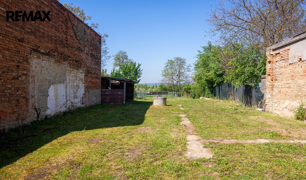 Pronájem zahrady 992 m², Nesvačilka – náhled fotky 4