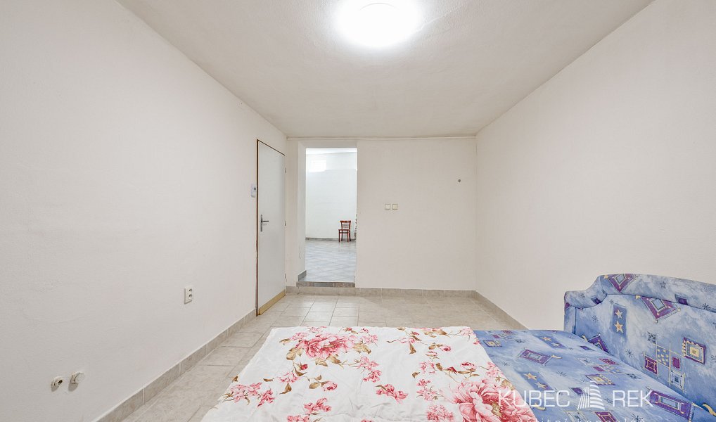 Prodej domu 270 m² s pozemkem 430 m², Kamenice nad Lipou – náhled fotky 24