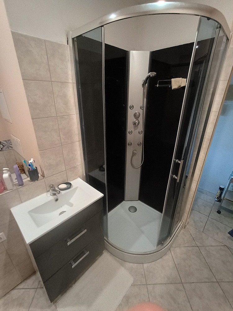 Prodej bytu 2+1 64 m² – fotografie 2