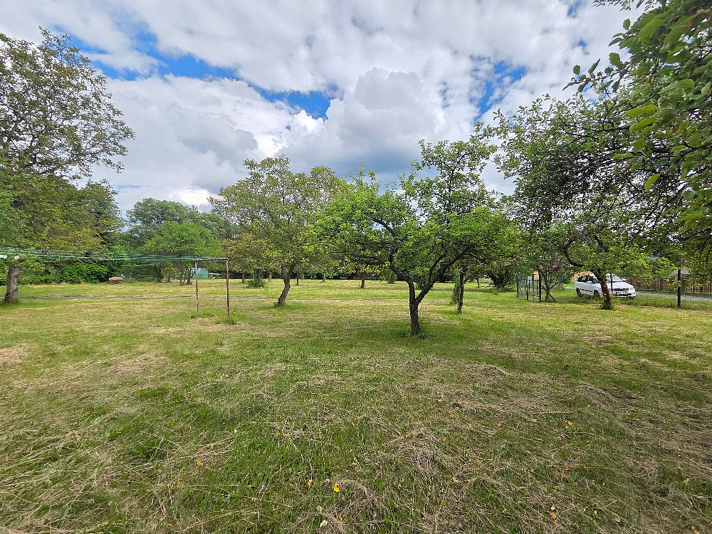 Prodej stavebního pozemku 2 087 m² — photo 3
