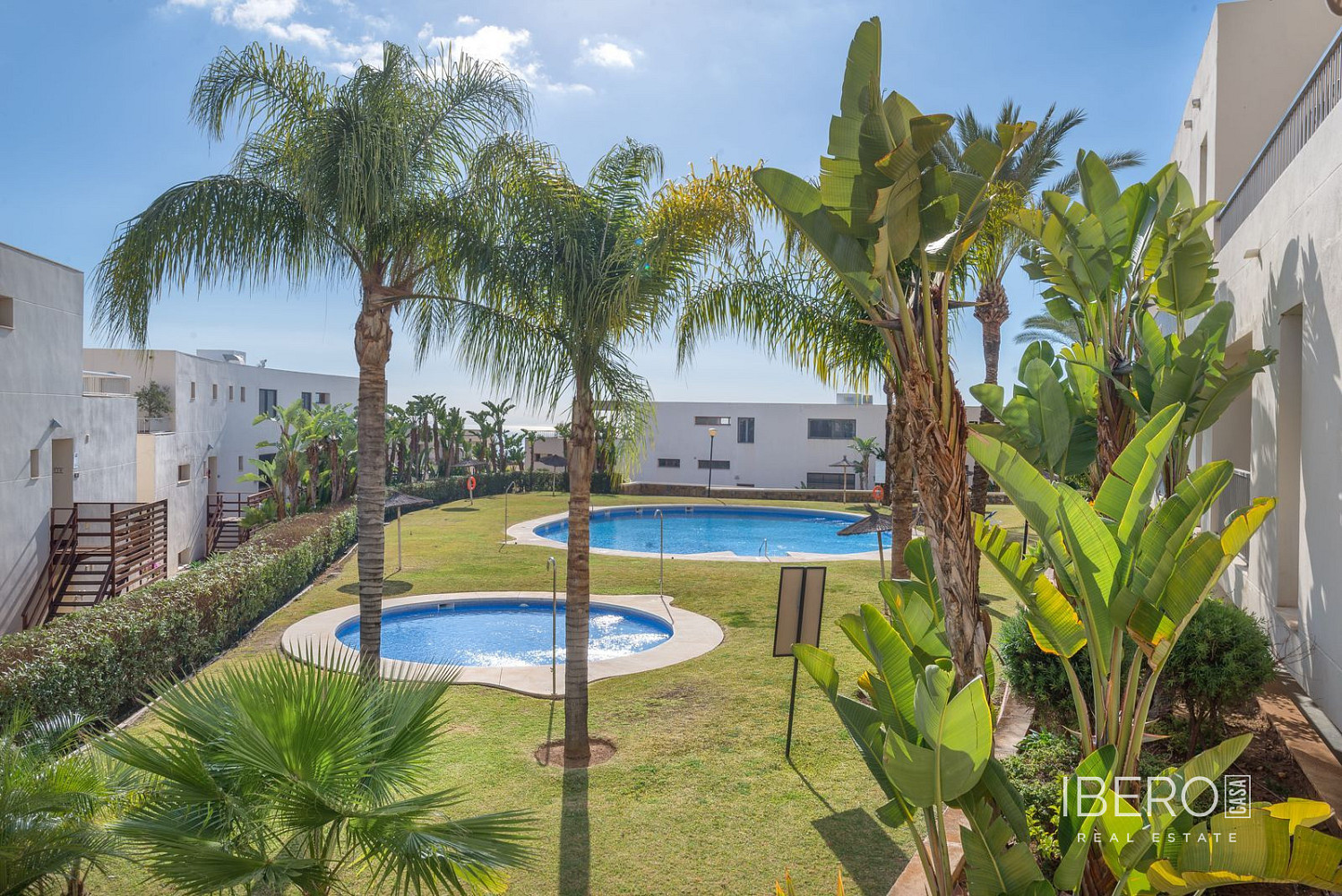 Piso 4+kk – Marbella, Rio Real - Más