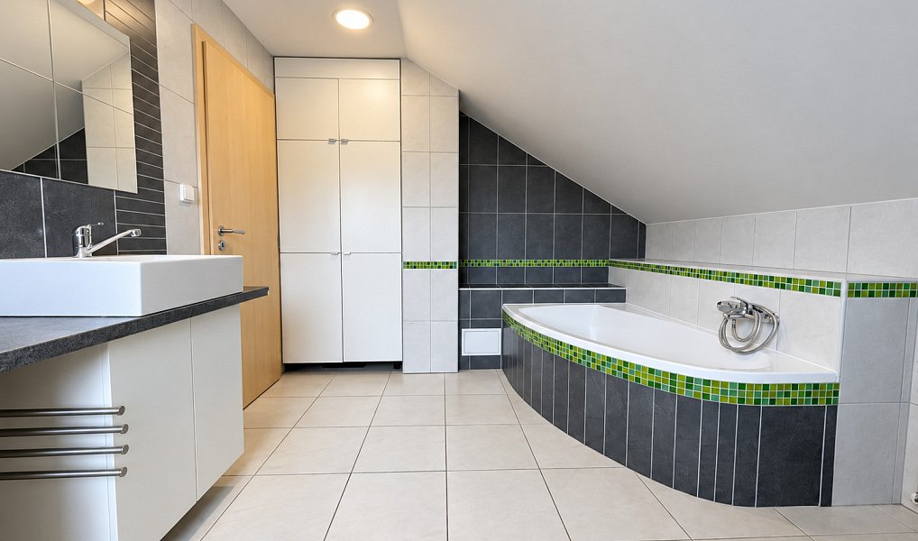 Prodej domu 143 m² s pozemkem 898 m², Svinčany – náhled fotky 24