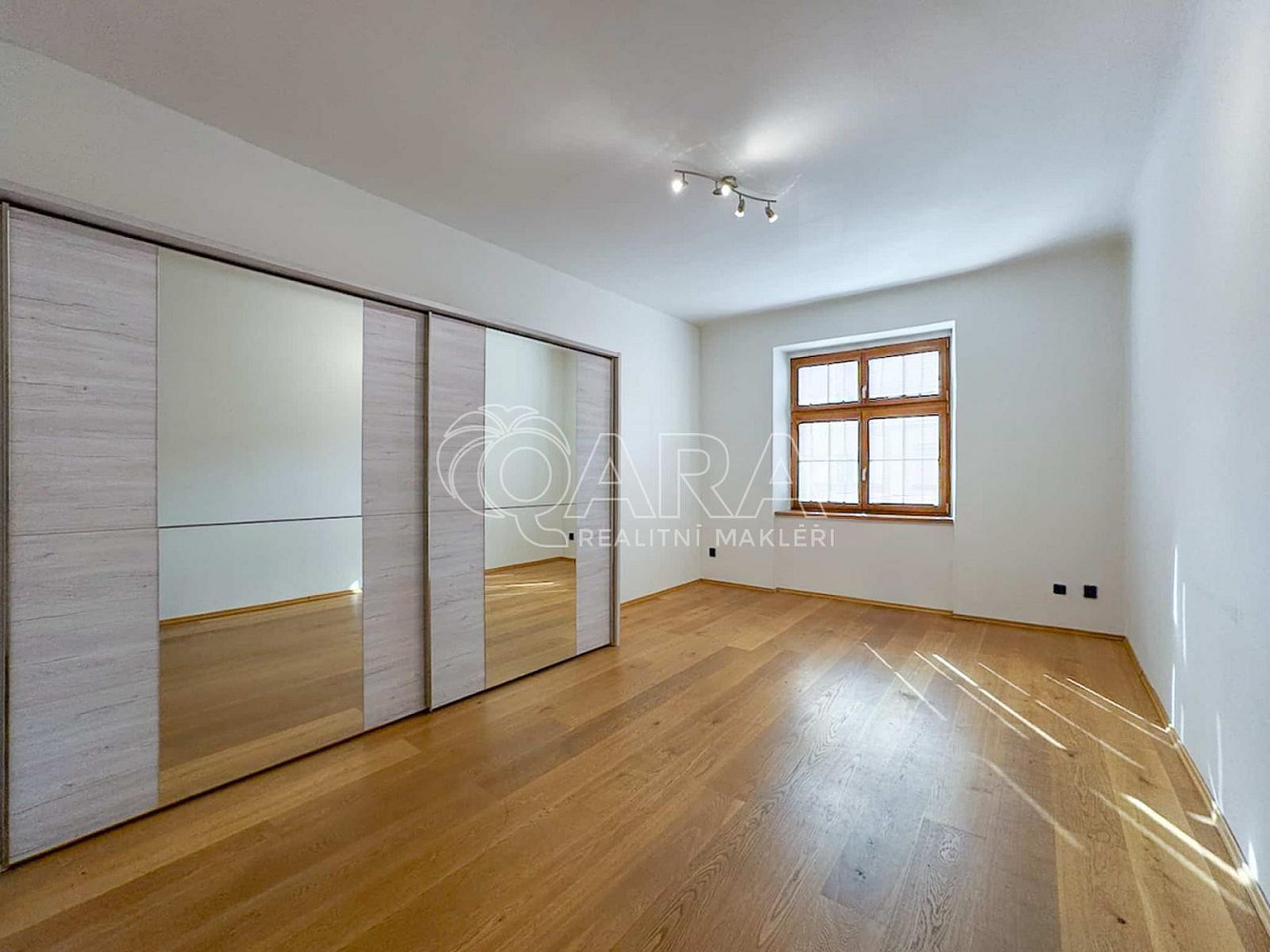 Pronájem bytu 2+kk 48 m²