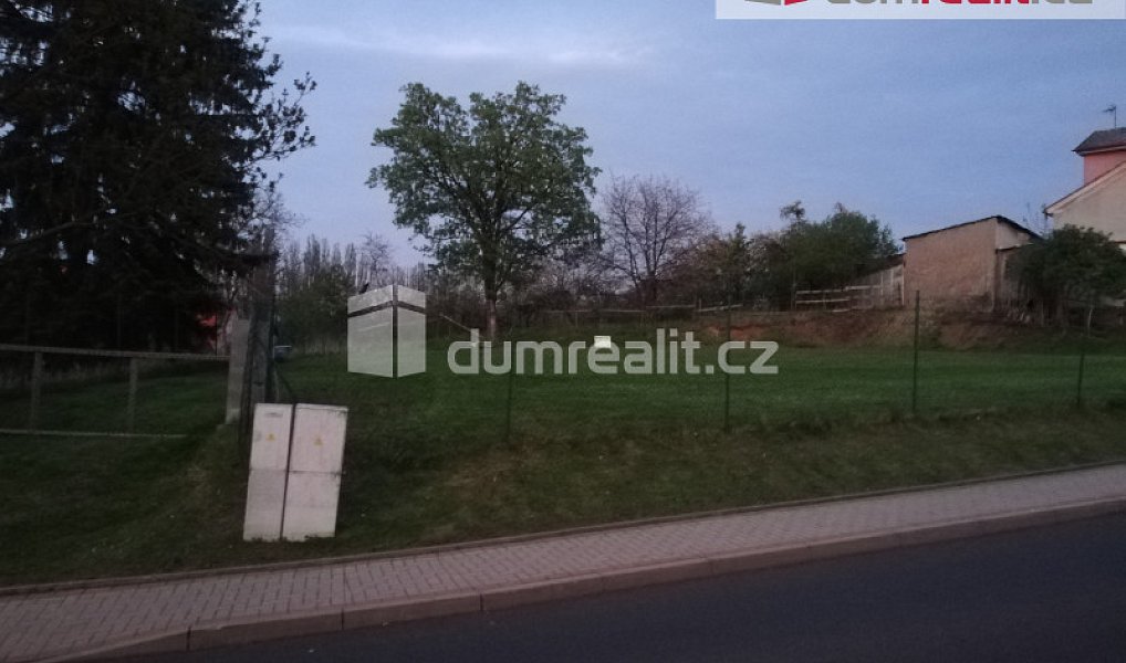 Pronájem pozemku 1 168 m², Modlany – náhled fotky 3