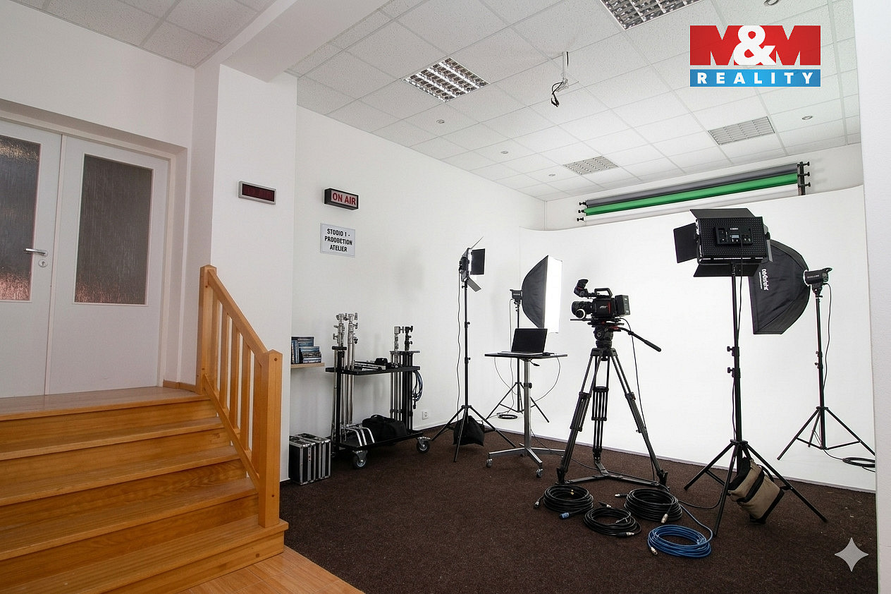 Pronájem kanceláře 64 m² – fotografie 2